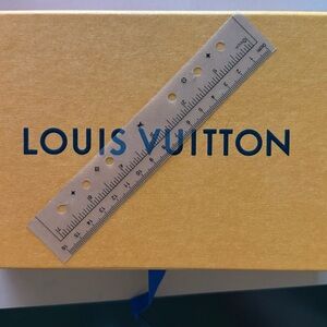 Louis Vuitton Authentic Ruler MM Agenda
